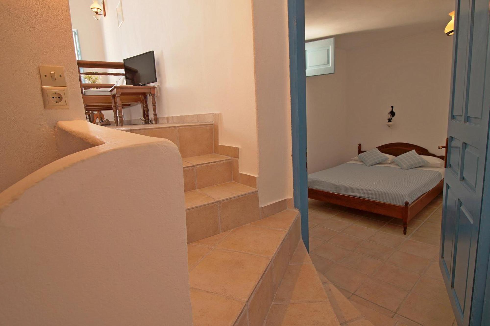 Aethrio Sunset Village - Oia Pokoj fotografie
